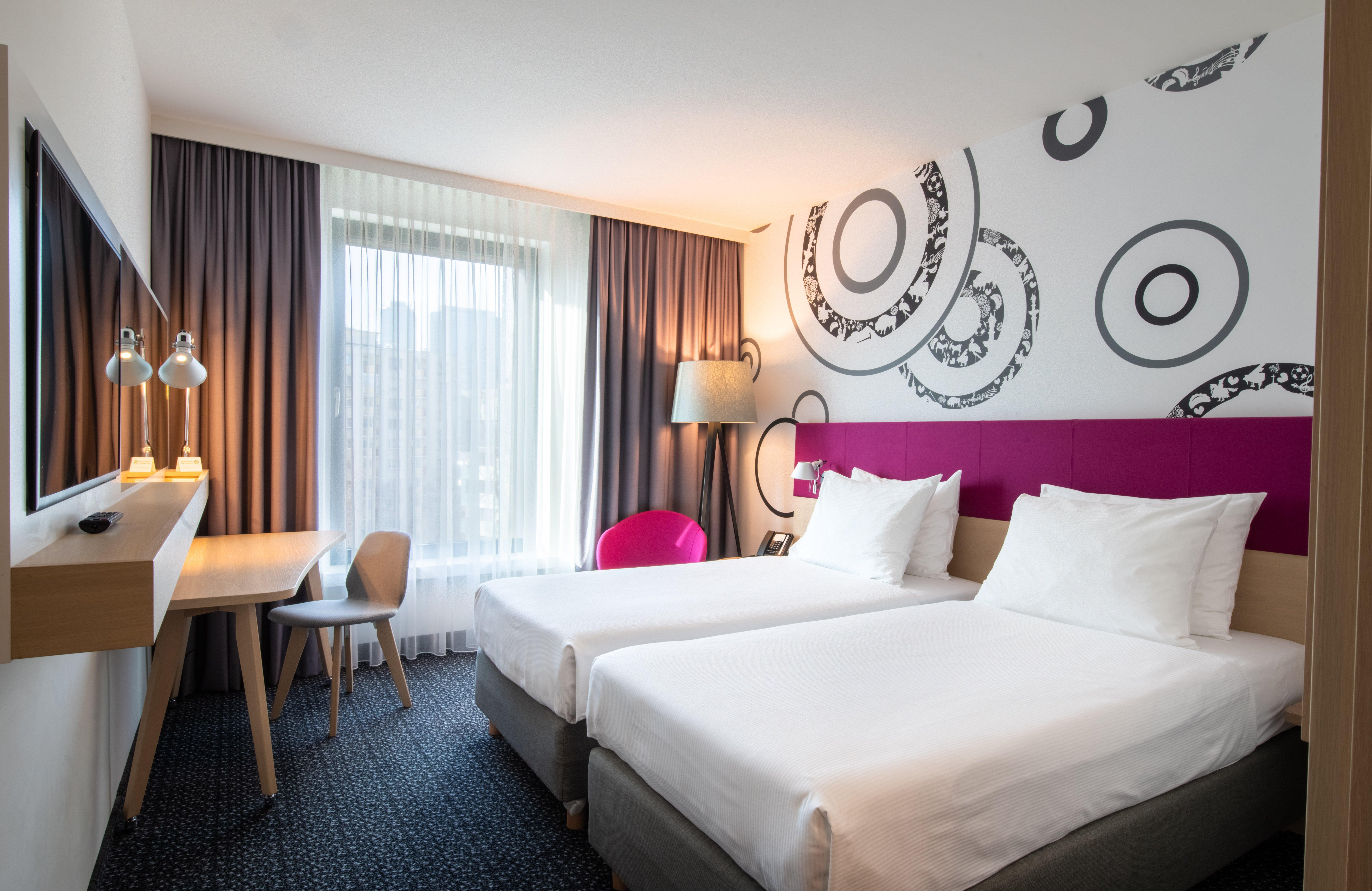 Holiday Inn - Warsaw City Centre, An Ihg Hotel Ngoại thất bức ảnh